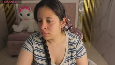 Sara T. online show from June 3, 3:09 am