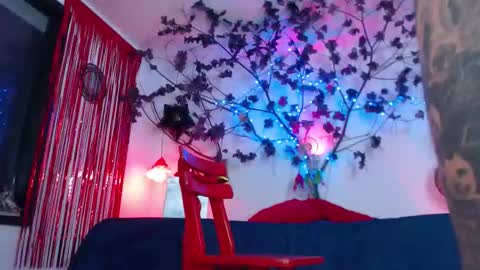 Sara Valkyria online show from February 3, 2:55 pm