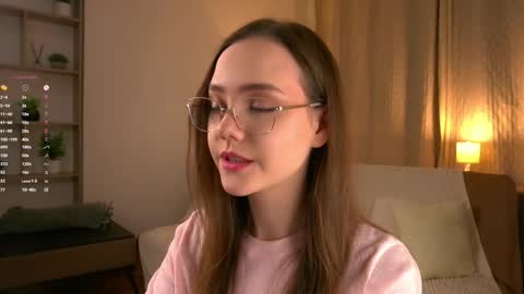 Im Sara  online show from March 30, 6:09 pm