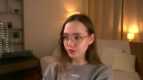 Im Sara  online show from April 3, 6:17 pm