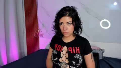 Snapshot of sara_zc chatting on September 9, 11:43 am sara_zc online show from September 9, 11:43 am