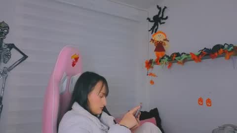 Sarah Ramirez online show from October 22, 3:07 am