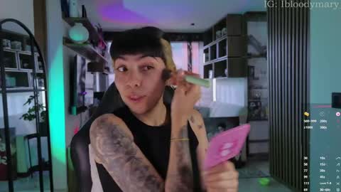 Sara online show from May 27, 9:23 pm