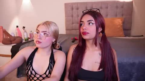 Sara online show from October 30, 4:58 am