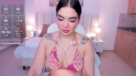 Snapshot of saracruz_1 chatting on February 26, 2:43 am saracruz online show from February 26, 2:43 am