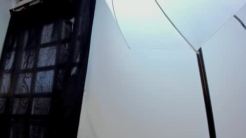 Snapshot of saracutie_ chatting on April 11, 7:29 pm Sara online show from April 11, 7:29 pm