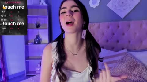 Snapshot of sarada_parker chatting on February 26, 5:50 pm Sarada Parker online show from February 26, 5:50 pm