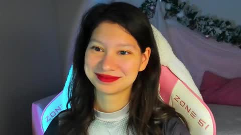 SaraDenars online show from December 14, 5:35 am