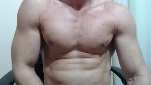 saradorj92 online show from February 22, 3:29 am