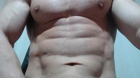 saradorj92 online show from May 10, 1:22 am