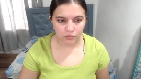 Snapshot of sarah_acero chatting on May 14, 2:57 pm sarah online show from May 14, 2:57 pm