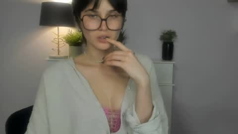 Sarah online show from May 20, 2:12 pm