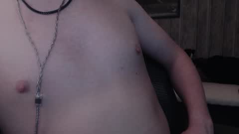 Snapshot of sarah_lovebitch_new chatting on November 3, 9:27 pm sarah_lovebitch_new online show from November 3, 9:27 pm