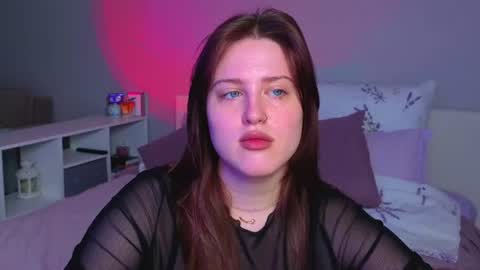 Sarah online show from July 11, 10:55 pm