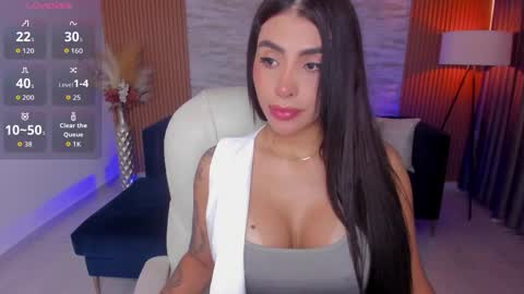 Sarah online show from February 1, 2:59 pm