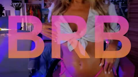 Divine Sarah NONUDE model online show from February 15, 11:30 am