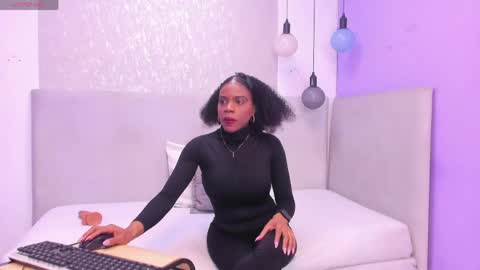 Snapshot of sarahi_pusey chatting on May 26, 1:29 pm Sarahi pusey online show from May 26, 1:29 pm