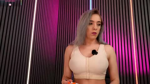 Sarahjadore online show from March 22, 7:50 pm