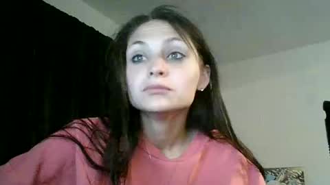 sarahlemmons000 online show from March 23, 11:25 am