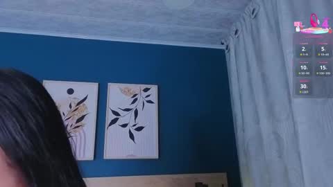 Sarah online show from September 25, 11:58 am