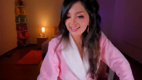 Snapshot of sarahmodel chatting on February 17, 5:04 am Sarah online show from February 17, 5:04 am