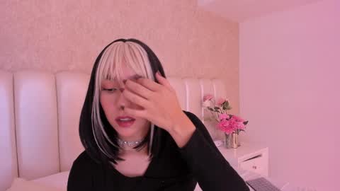 Snapshot of sarahrossi1 chatting on May 26, 12:34 pm SARAH online show from May 26, 12:34 pm