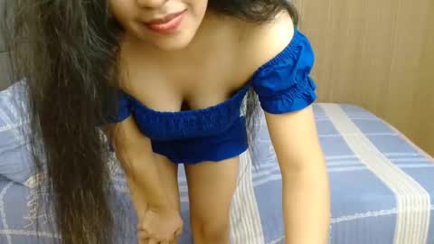 Snapshot of sarahsweetty chatting on February 2, 6:58 am Sarah online show from February 2, 6:58 am