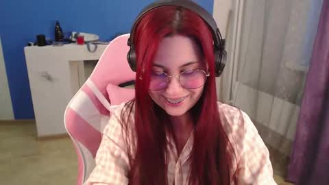 Sara online show from April 15, 12:23 pm