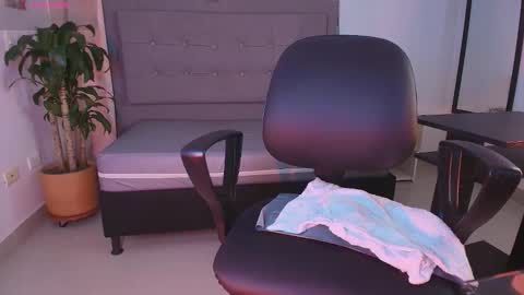 SARA online show from November 5, 12:27 pm