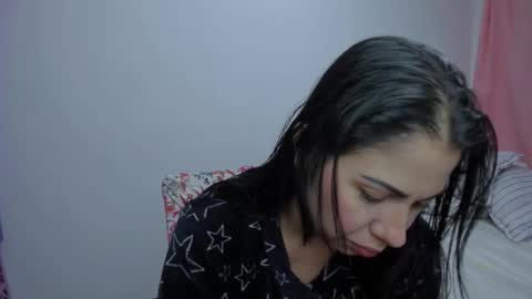 sara luna online show from February 28, 7:04 pm