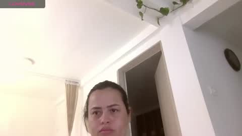 Snapshot of saramartinez100 chatting on July 5, 6:15 pm sara martinez online show from July 5, 6:15 pm