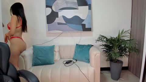 I am Sara  online show from January 10, 12:59 am