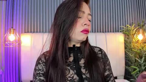 Sara   online show from December 22, 11:13 pm