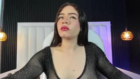 Sara   online show from February 21, 11:17 pm