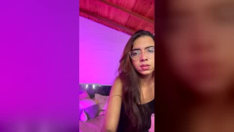 sarasaenz999 online show from March 6, 9:17 am