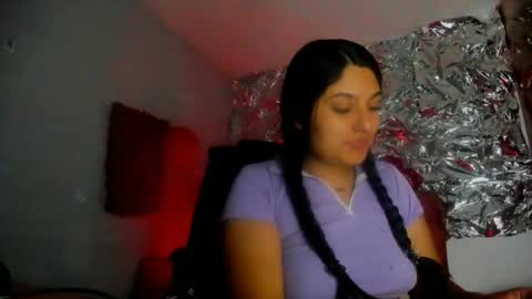 sarastonesx online show from March 25, 6:19 am