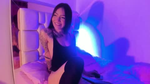 Snapshot of saratorresxx chatting on January 8, 4:44 am Sara online show from January 8, 4:44 am