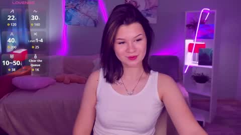 Snapshot of saravivid chatting on May 23, 6:40 am SaraVivid online show from May 23, 6:40 am