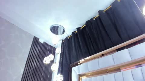 Snapshot of sarayroyse chatting on October 5, 7:34 pm Saray online show from October 5, 7:34 pm