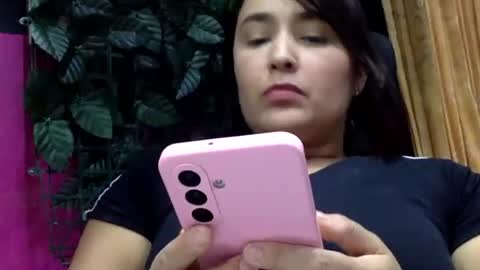 mery online show from April 10, 6:12 pm