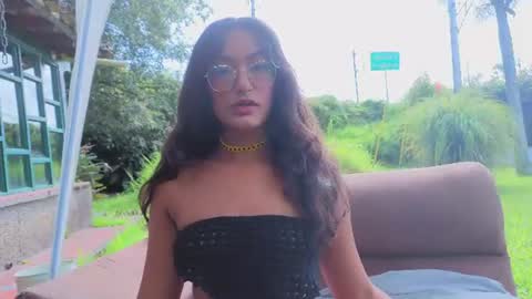 sarazuletaa online show from July 1, 2:18 pm