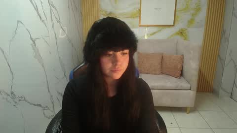 Snapshot of sarita_09_s chatting on April 21, 9:17 pm Sara online show from April 21, 9:17 pm