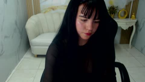 Snapshot of sarita_09_s chatting on May 15, 8:27 pm Sara online show from May 15, 8:27 pm