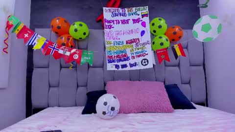 Snapshot of sarita_hornny chatting on June 20, 5:43 am Sarita online show from June 20, 5:43 am