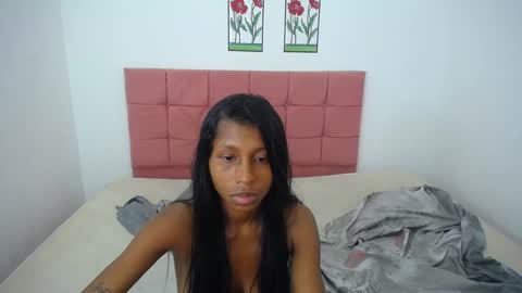 Snapshot of sarita_hot77 chatting on December 11, 3:13 am sarita_hot77 online show from December 11, 3:13 am