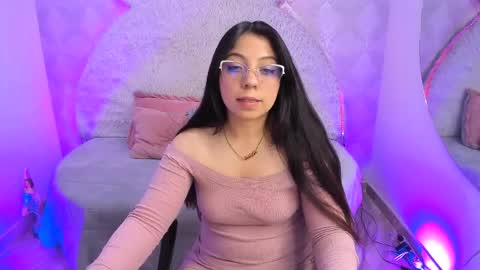 Sara online show from April 9, 4:01 am