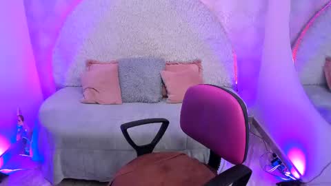 Sara online show from April 14, 3:56 am