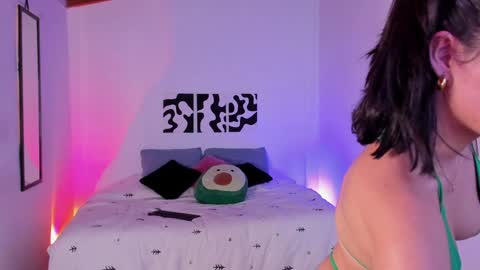 Snapshot of sarrah_3 chatting on January 27, 9:11 pm Sara online show from January 27, 9:11 pm