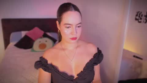 Snapshot of sarrah_3 chatting on January 13, 10:26 pm Sara online show from January 13, 10:26 pm