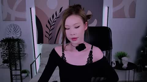 Snapshot of sarrahrice chatting on February 20, 5:35 pm SarahRice online show from February 20, 5:35 pm